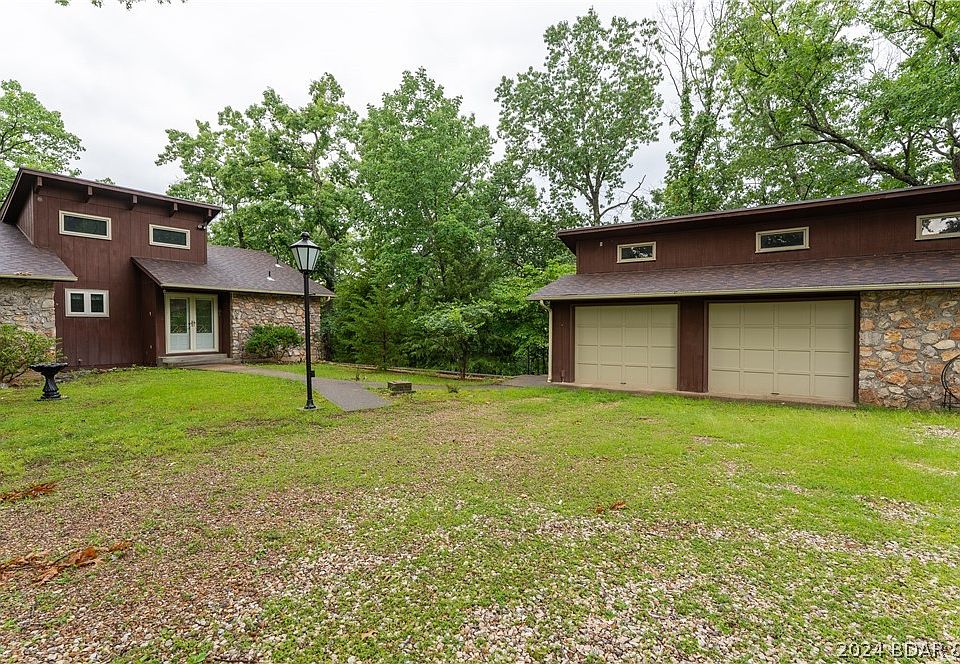 1st image of 27 Holly Ln