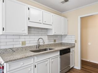 403 Wormwood Ln APT D, Columbia, SC 29209