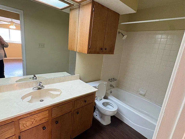 2309 Pena Cv — Photo 17