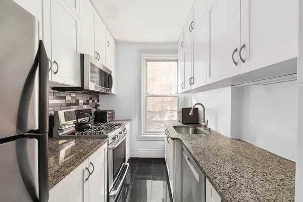 Rented by Compass | media 1