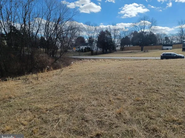 LOT B2 Nadenbousch Ln, Inwood, WV 25428