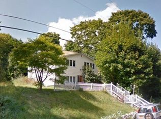 129 Hewitt St, Lake Peekskill, NY 10537