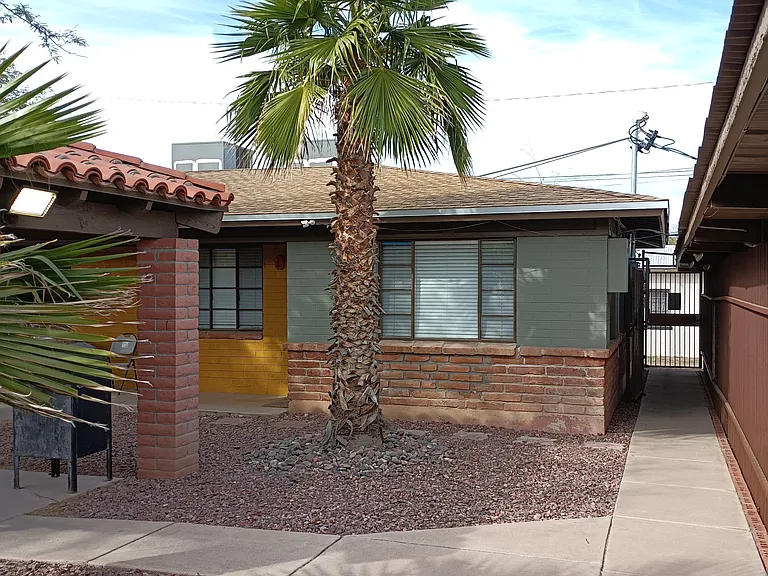 930 N 7th Ave #B — Photo 16