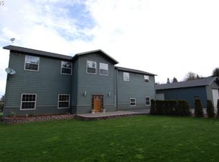 2880 Bear Ridge Dr, Hood River, OR 97031