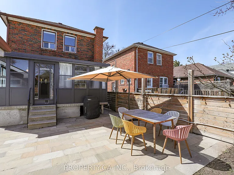 135 Cadorna Ave — Photo 36