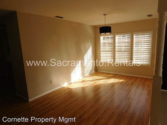 5th image of 5529 Laguna Park Dr