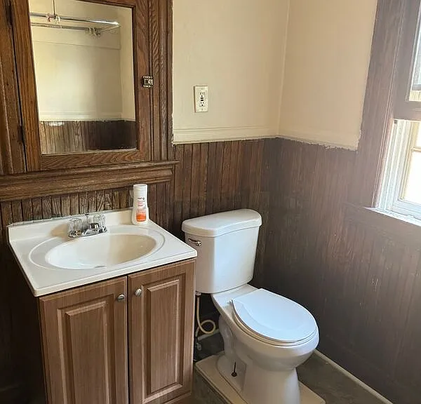 25 Rosewood Ter #UPPER — Photo 10