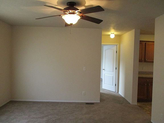 3rd image of 3440 Creekside Blvd #333