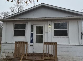 123 1st Ave NW, Oelwein, IA 50662