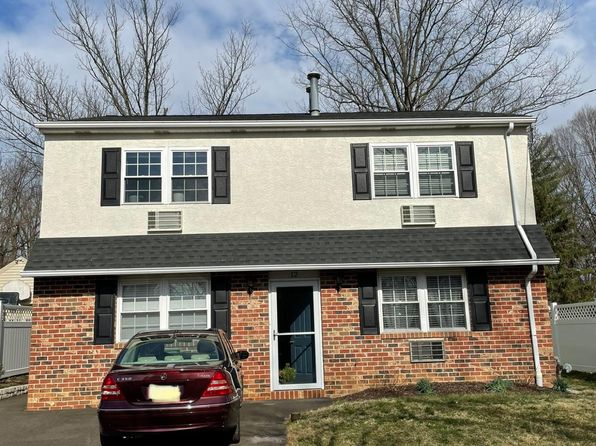 12 Highland Ave APT B