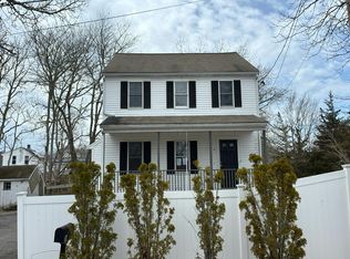 6 Apple St, Wareham, MA 02571