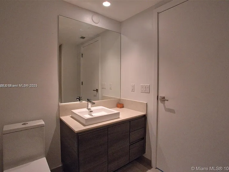 1080 Brickell Ave #1501 — Photo 8