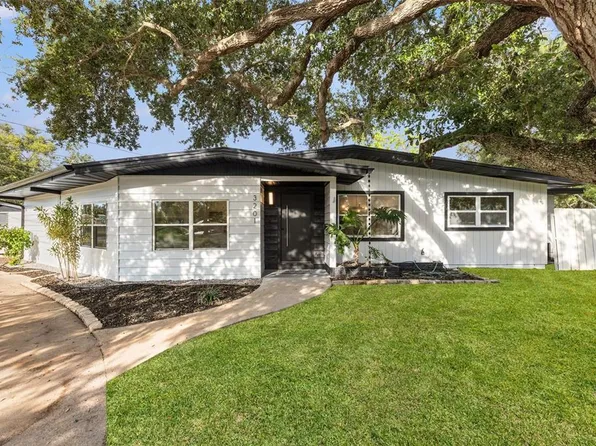 3201 51st St N, Saint Petersburg, FL 33710
