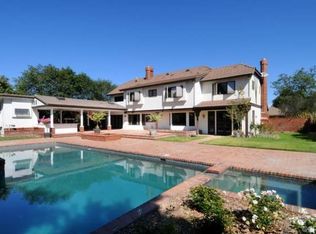 6 Country Meadow Rd, Rolling Hills, CA 90274