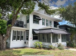894 14th Ave N APT 2, Saint Petersburg, FL 33701