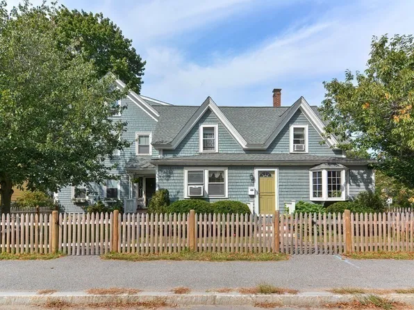 92 Summer St #B, Manchester, MA 01944