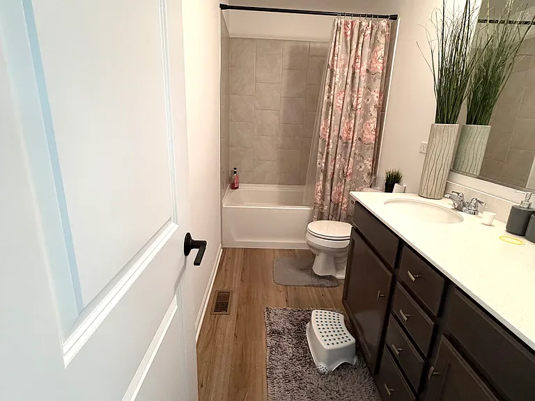 15210 S Emerson St — Photo 17