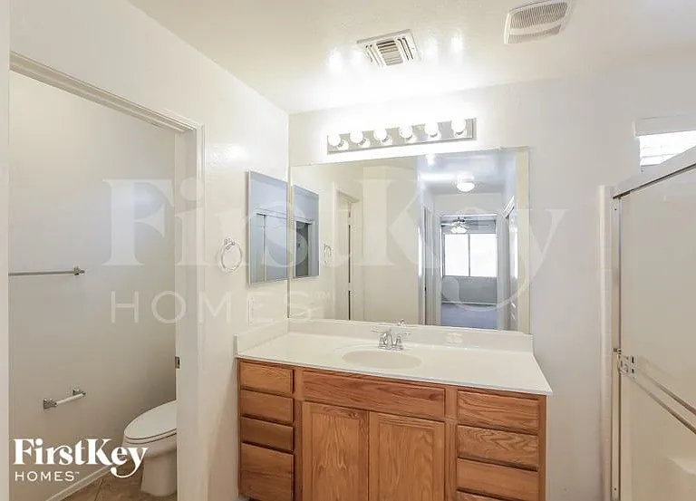 2226 S Buckaroo Trl — Photo 11