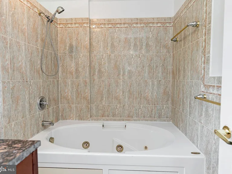 11325 Bacon Race Rd — Photo 31