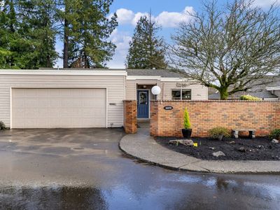 16570 SW Monterey Ln, King City, OR, 97224