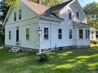 4502 Main Rd, Tiverton, RI 02878