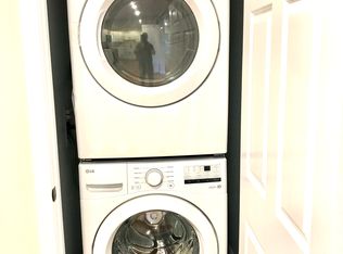 34 Lawrence Plain Rd #B, Hadley, MA 01035