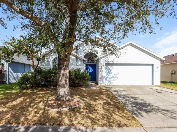 24921 Oakhaven Ct, Lutz, FL 33559