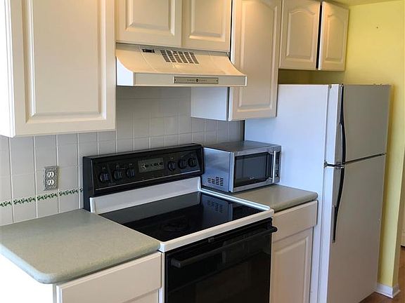 3rd image of 1701 S Flagler Dr APT 504
