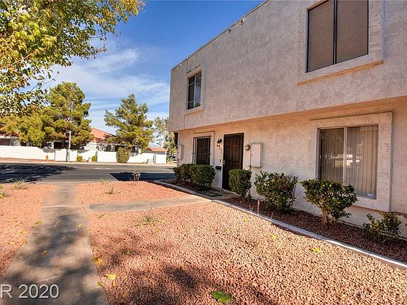 3rd image of 5901 Vegas Dr