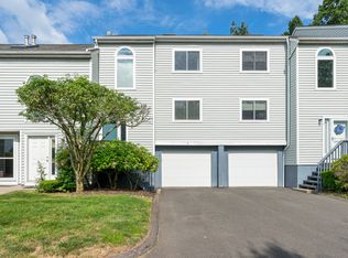 5 Brentmore Dr #5, Cromwell, CT 06416