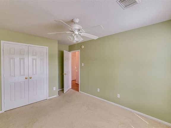 4th image of 3048 Keithwood Dr