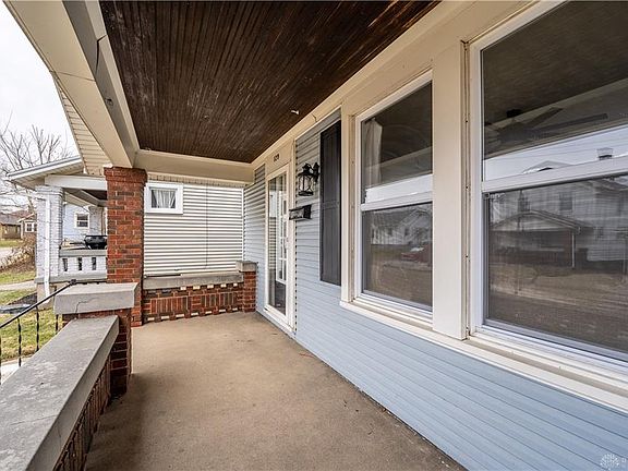 3rd image of 129 Linsan Ct