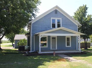 303 Regier St, Elbing, KS 67041