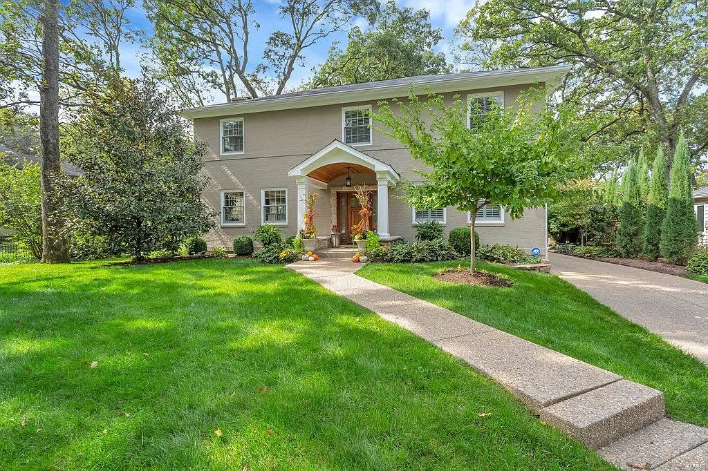 629 Locksley Pl photo 1