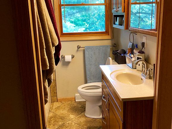 Main Bathroom-remodeled 2016