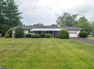 512 Cowpath Rd, Lansdale, PA 19446