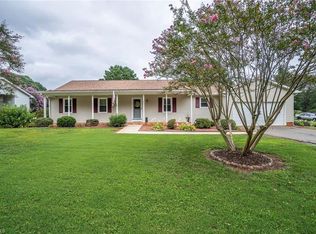 5871 Styers Ferry Rd, Clemmons, NC 27012