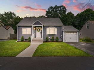 19 W Sigourney St, Lynn, MA 01905