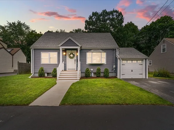19 W Sigourney St, Lynn, MA 01905