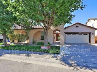 150 Allaire Cir, Sacramento, CA 95835
