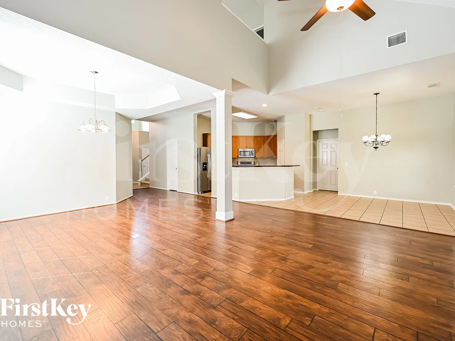 5 bed, 3.0 bath, 3248 sqft, $2,355 — Photo 2