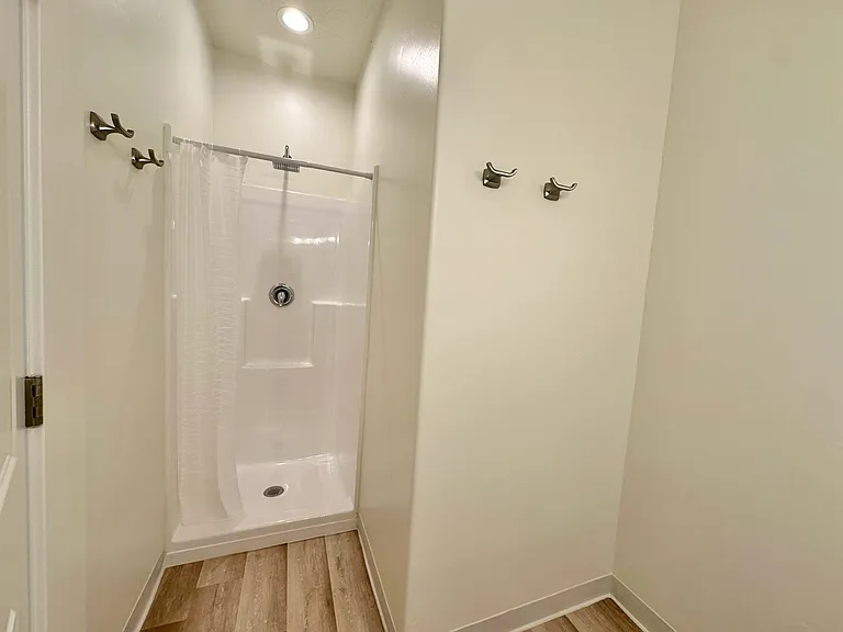 456 N 600 E — Photo 11