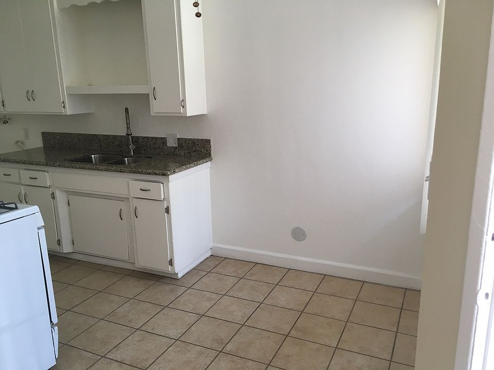 1st image of 1933 Wallace Ave APT I