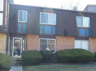 3304 Golf View Dr, Newark, DE 19702