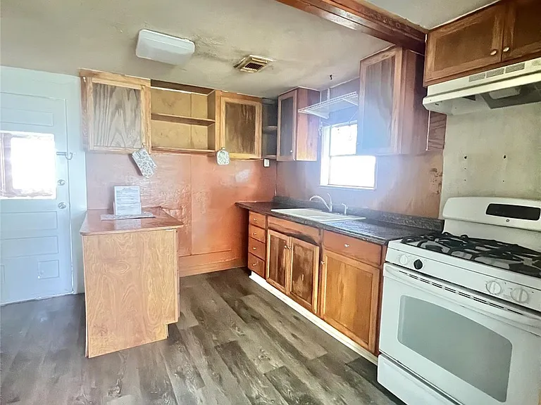 122 W Pecan Ln — Photo 7