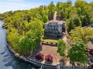 128 Sac Rd, Lake Ozark, MO 65049