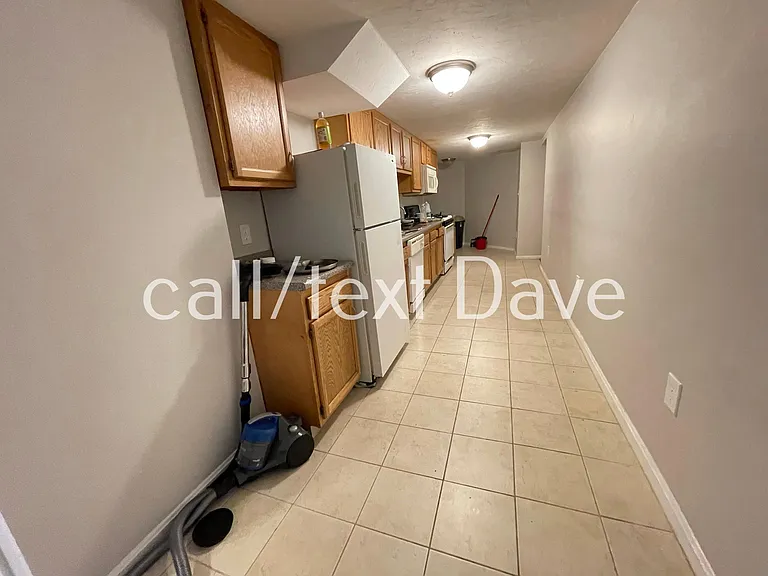 21 Linden St #1 — Photo 12