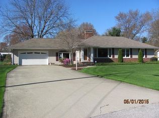 164 Ridgeland Dr, Amherst, OH 44001
