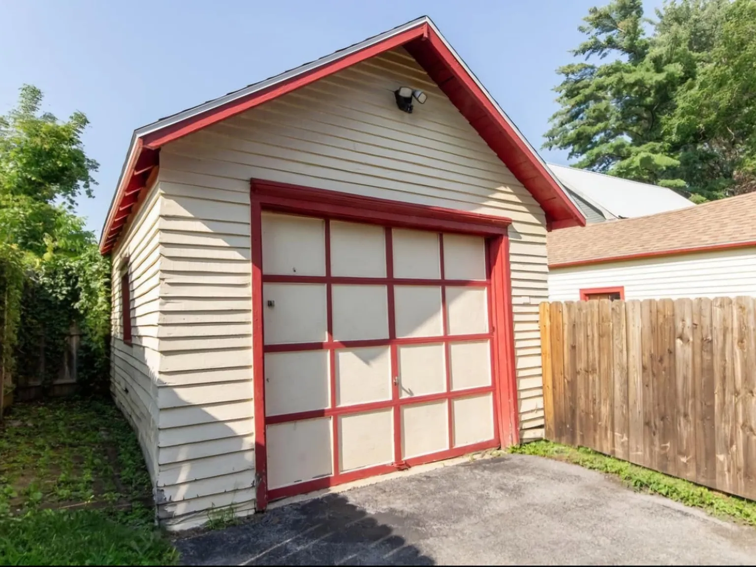157 Bowers Ave — Photo 3