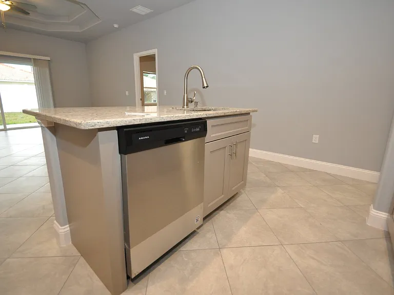 24 Prosperity Ln #B — Photo 8